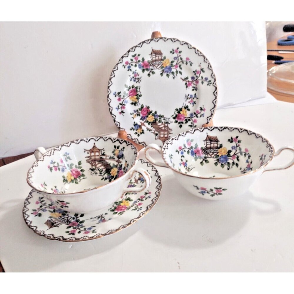 Aynsley England  Pagoda Pattern by John Aynsley Double HANDLE Soup Sets (2)